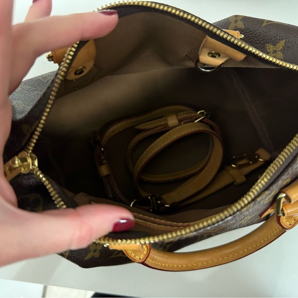 Louis Vuitton Monogram Speedy Bandoulière 25 - Picture 4 of 8